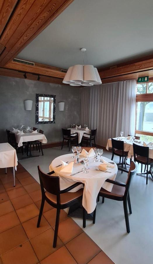 Hotel Breiti Bachenbulach Buitenkant foto