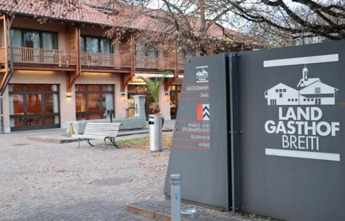 Hotel Breiti Bachenbulach Buitenkant foto