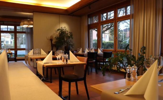 Hotel Breiti Bachenbulach Buitenkant foto